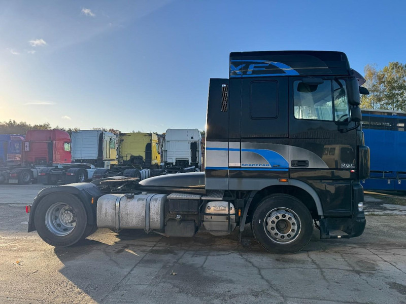 DAF 105 XF 460 Space Cab (MANUAL GEARBOX / BOITE MANUELLE) - יחידת טרקטור: תמונה 4 DAF 105 XF 460 Space Cab (MANUAL GEARBOX / BOITE MANUELLE) - יחידת טרקטור: תמונה 4