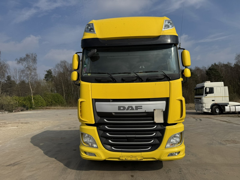 DAF 106 XF 460 Super Space Cab (MANUAL GEARBOX / BOITE MANUELLE / EURO 6) - יחידת טרקטור: תמונה 2 DAF 106 XF 460 Super Space Cab (MANUAL GEARBOX / BOITE MANUELLE / EURO 6) - יחידת טרקטור: תמונה 2
