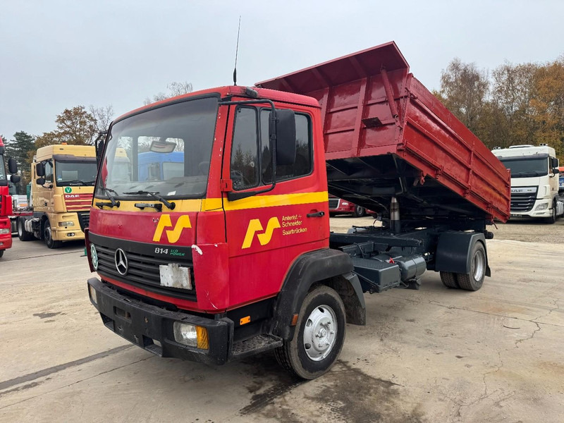 Mercedes-Benz SK 814 (FULL STEEL SUSPENSION / MANUAL GEARBOX / 3-SIDE TIPPER) - מזהיר: תמונה 1 Mercedes-Benz SK 814 (FULL STEEL SUSPENSION / MANUAL GEARBOX / 3-SIDE TIPPER) - מזהיר: תמונה 1