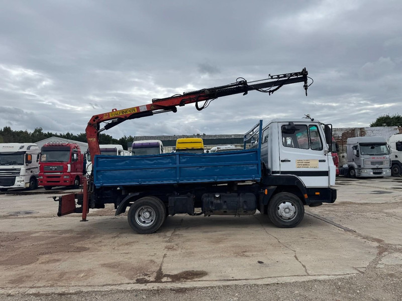 Mercedes-Benz SK 917 (STEEL SUSPENSION / PARLFINGER CRANE / AUXILIARY / 6 CYLINDER WITH MANUAL PUMP) - מזהיר, משאית מנוף: תמונה 4 Mercedes-Benz SK 917 (STEEL SUSPENSION / PARLFINGER CRANE / AUXILIARY / 6 CYLINDER WITH MANUAL PUMP) - מזהיר, משאית מנוף: תמונה 4
