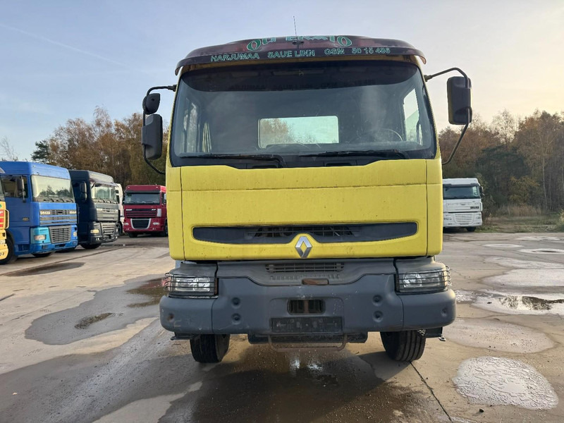 Renault Kerax 420 (GRAND PONT / SUSPENSION LAMES / BOITE MANUELLE / PARFAIT ETAT !!!) - משאית עם שלדת תא: תמונה 2 Renault Kerax 420 (GRAND PONT / SUSPENSION LAMES / BOITE MANUELLE / PARFAIT ETAT !!!) - משאית עם שלדת תא: תמונה 2