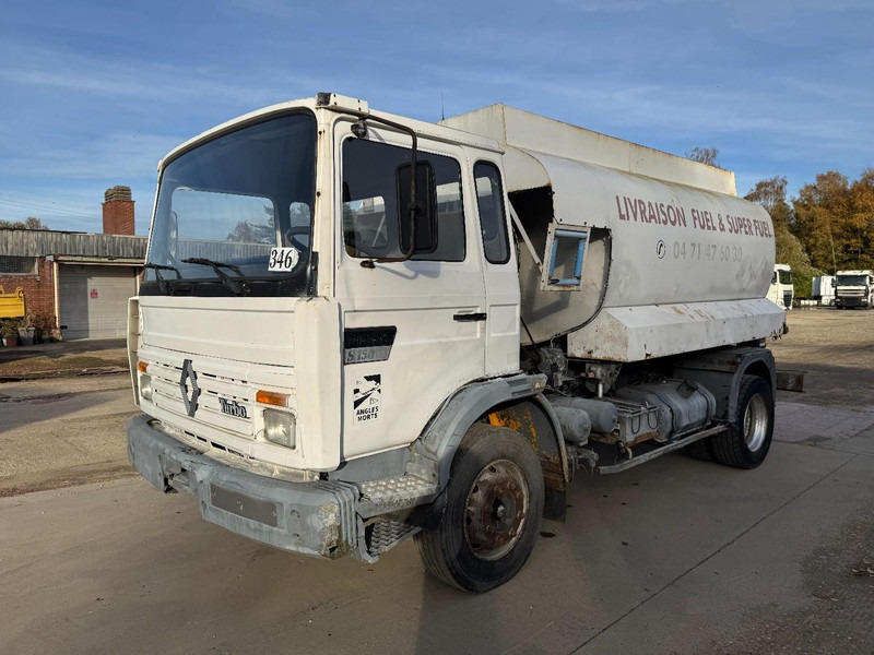 Renault S 150 SUSPENSION LAMES / 7000 L / POMPE & BOITE MANUELLE / CAMION FRANCAIS!!!) - משאית מכל: תמונה 1 Renault S 150 SUSPENSION LAMES / 7000 L / POMPE & BOITE MANUELLE / CAMION FRANCAIS!!!) - משאית מכל: תמונה 1