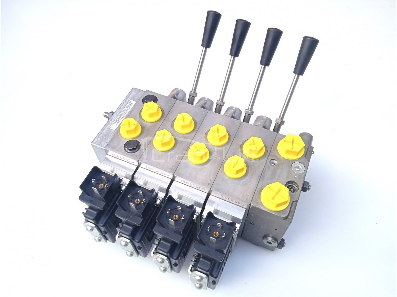 Rozdzielacz Danfoss PVG32 - 4 sekcje - שסתום הידרולי עבור עגורן מעמיס: תמונה 2 Rozdzielacz Danfoss PVG32 - 4 sekcje - שסתום הידרולי עבור עגורן מעמיס: תמונה 2
