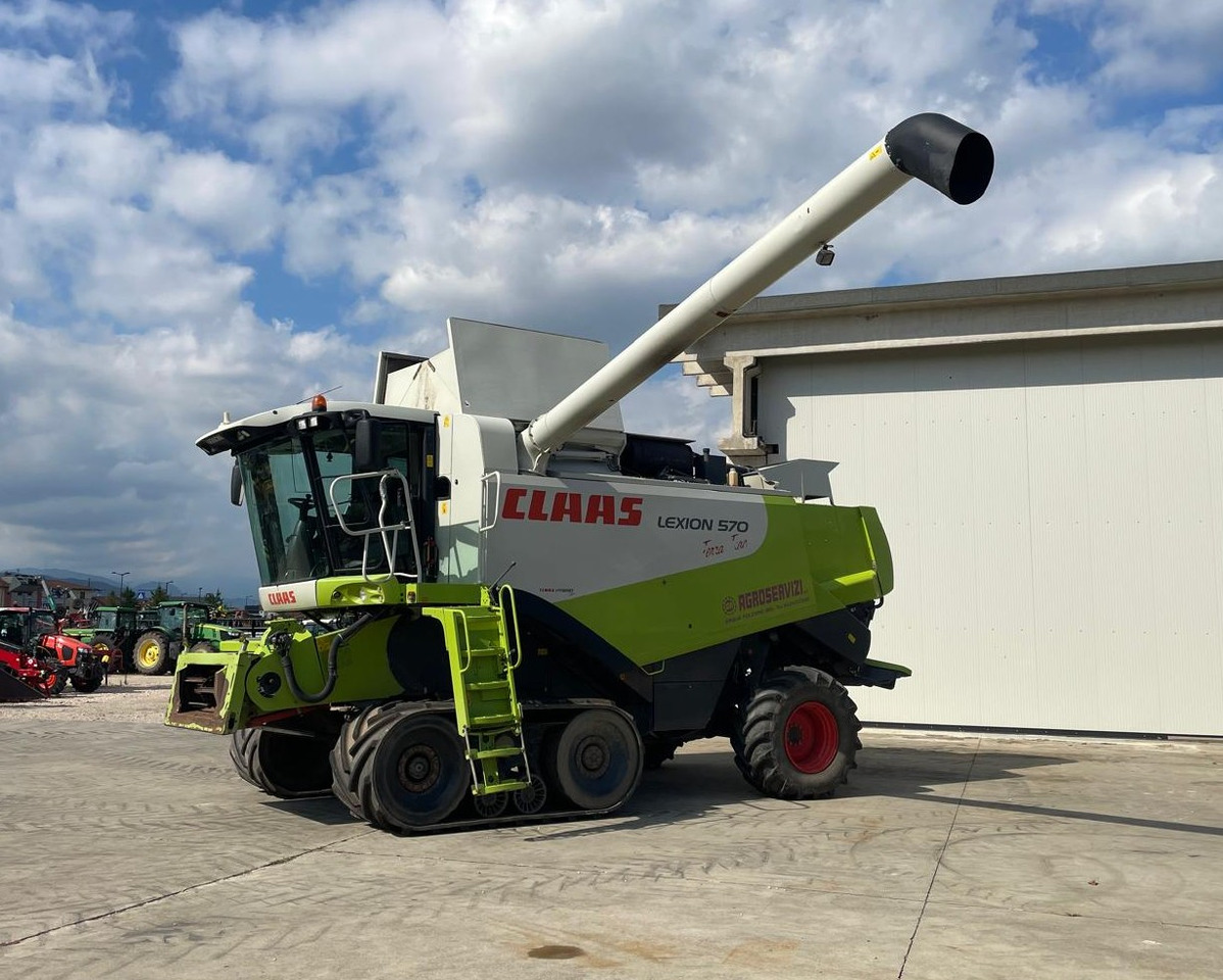 CLAAS MIETITREBBIA LEXION 570TT - מקצרת קומבינה: תמונה 1 CLAAS MIETITREBBIA LEXION 570TT - מקצרת קומבינה: תמונה 1