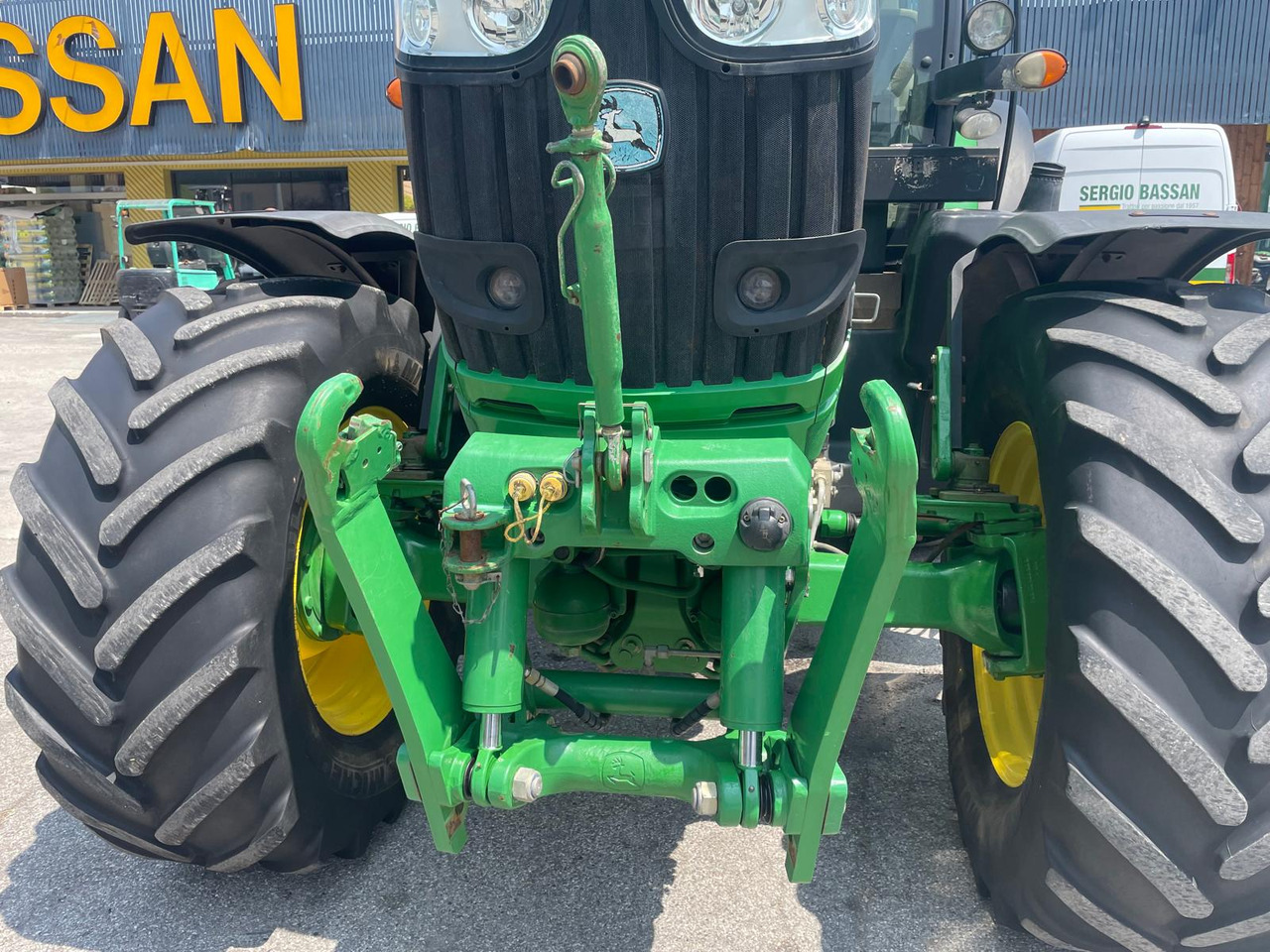 JOHN DEERE 6190 R - טרקטור חקלאי: תמונה 2 JOHN DEERE 6190 R - טרקטור חקלאי: תמונה 2