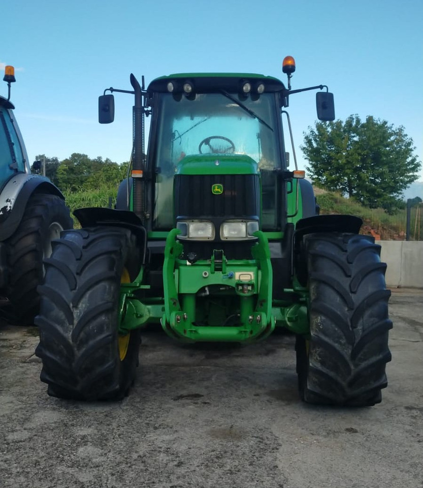 JOHN DEERE 6920 S - טרקטור חקלאי: תמונה 2 JOHN DEERE 6920 S - טרקטור חקלאי: תמונה 2