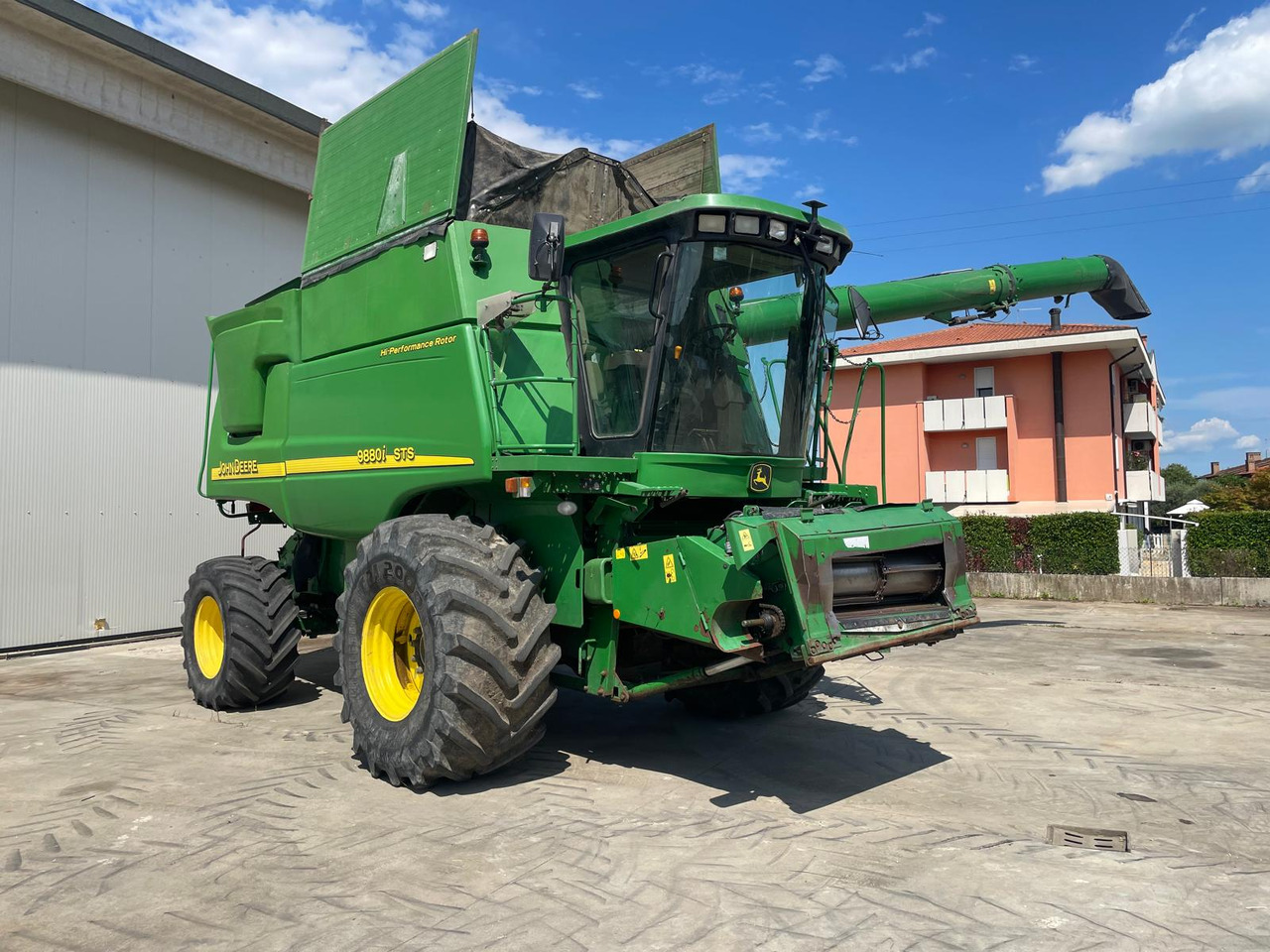 JOHN DEERE MIETITREBBIA STS 9880 - מקצרת קומבינה: תמונה 5 JOHN DEERE MIETITREBBIA STS 9880 - מקצרת קומבינה: תמונה 5