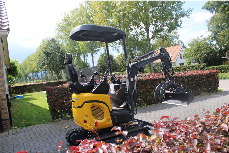 Eurotrac HE 12 servo - מיני מחפר: תמונה 3 Eurotrac HE 12 servo - מיני מחפר: תמונה 3