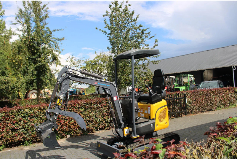 Eurotrac HE 12 servo - מיני מחפר: תמונה 5 Eurotrac HE 12 servo - מיני מחפר: תמונה 5