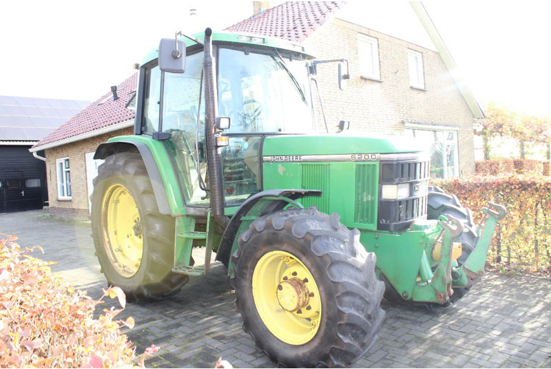 John Deere 6200 - טרקטור חקלאי: תמונה 1 John Deere 6200 - טרקטור חקלאי: תמונה 1