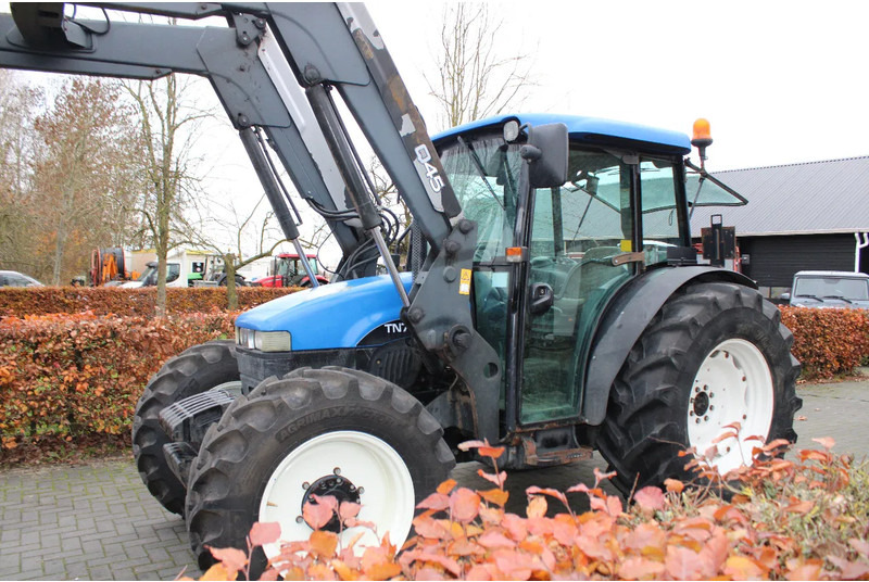 New Holland TN75S - טרקטור חקלאי: תמונה 5 New Holland TN75S - טרקטור חקלאי: תמונה 5