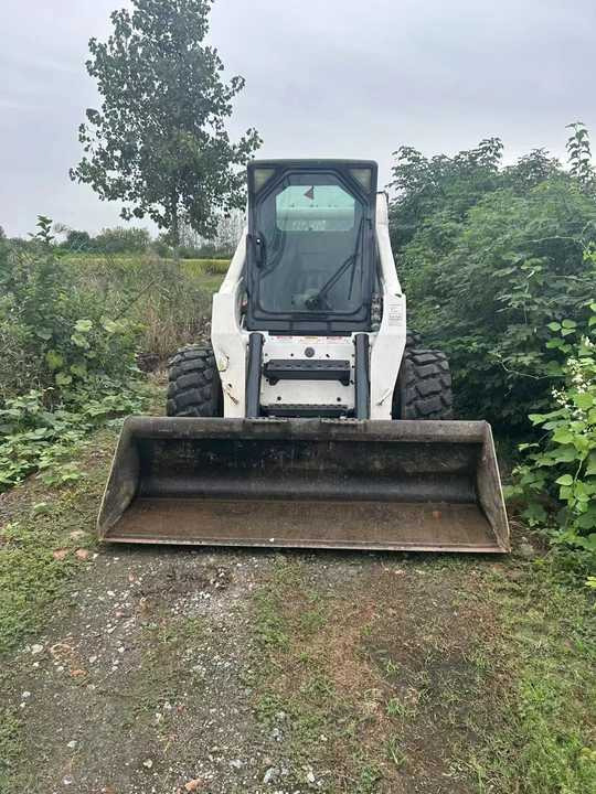 BOBCAT Brand Skid Loader S300 Used Machine Hot Sale - מעמיס גלגלים: תמונה 3 BOBCAT Brand Skid Loader S300 Used Machine Hot Sale - מעמיס גלגלים: תמונה 3