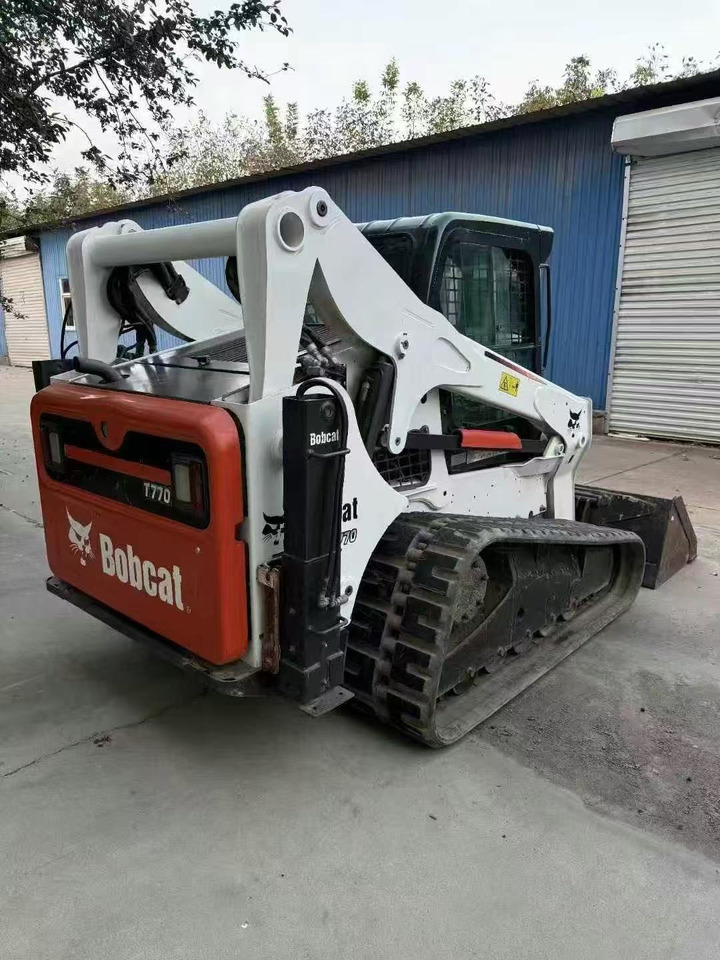 BOBCAT T770 - מעמיס היגוי החלקה: תמונה 3 BOBCAT T770 - מעמיס היגוי החלקה: תמונה 3