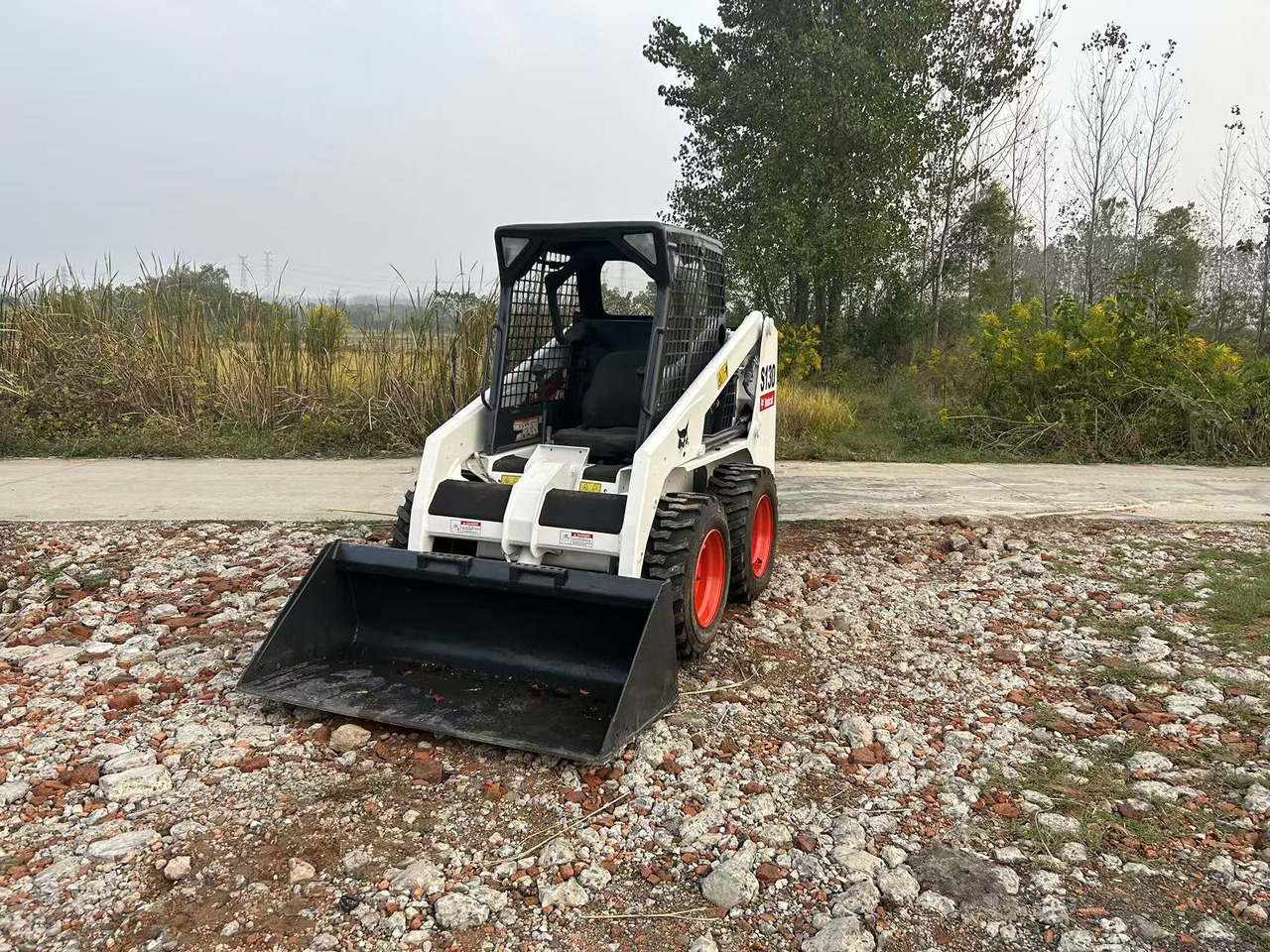 BOBCAT s130 - מעמיס היגוי החלקה: תמונה 5 BOBCAT s130 - מעמיס היגוי החלקה: תמונה 5