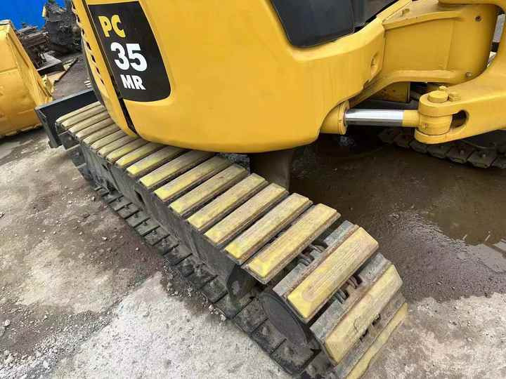 Best Quality Komatsu PC35mr Used Mini Excavator Earth-moving Machinery in Good Performance - מחפר סורק: תמונה 5 Best Quality Komatsu PC35mr Used Mini Excavator Earth-moving Machinery in Good Performance - מחפר סורק: תמונה 5