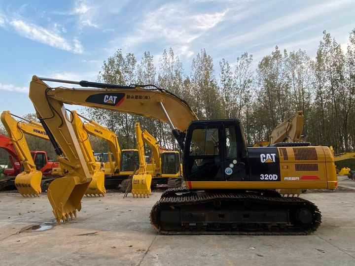 CAT320D Second Hand Excavator , Original Japan CAT Excavator , CAT 320D 320C 320B Digger - מחפר סורק: תמונה 4 CAT320D Second Hand Excavator , Original Japan CAT Excavator , CAT 320D 320C 320B Digger - מחפר סורק: תמונה 4