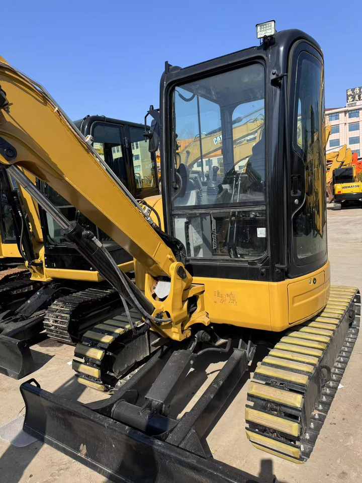 CATERPILLAR 303.5e - מיני מחפר: תמונה 2 CATERPILLAR 303.5e - מיני מחפר: תמונה 2