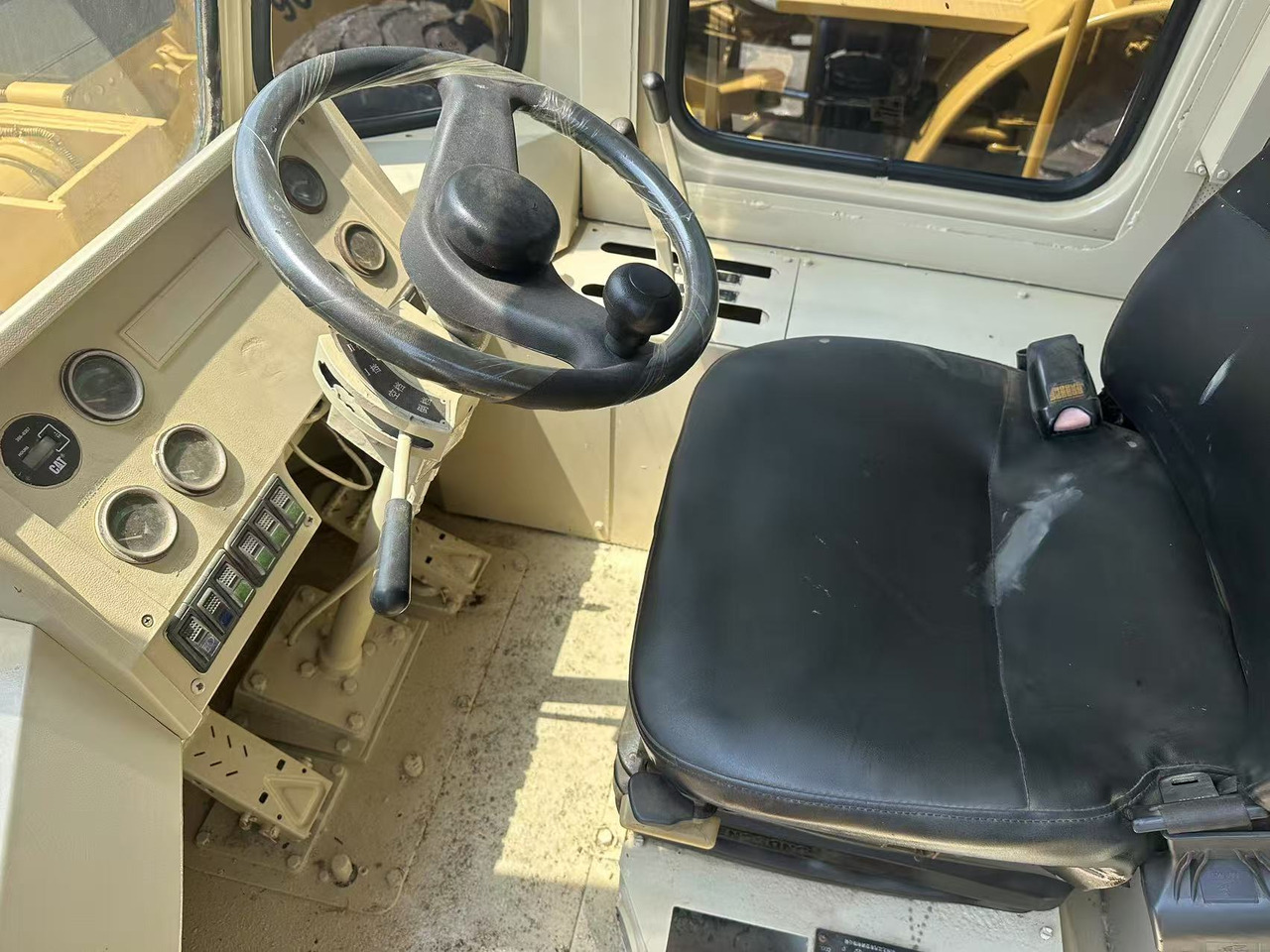 מעמיס גלגלים CATERPILLAR 966f [ Copy ] [ Copy ] [ Copy ] [ Copy ] [ Copy ] [ Copy ] [ Copy ]: תמונה 7