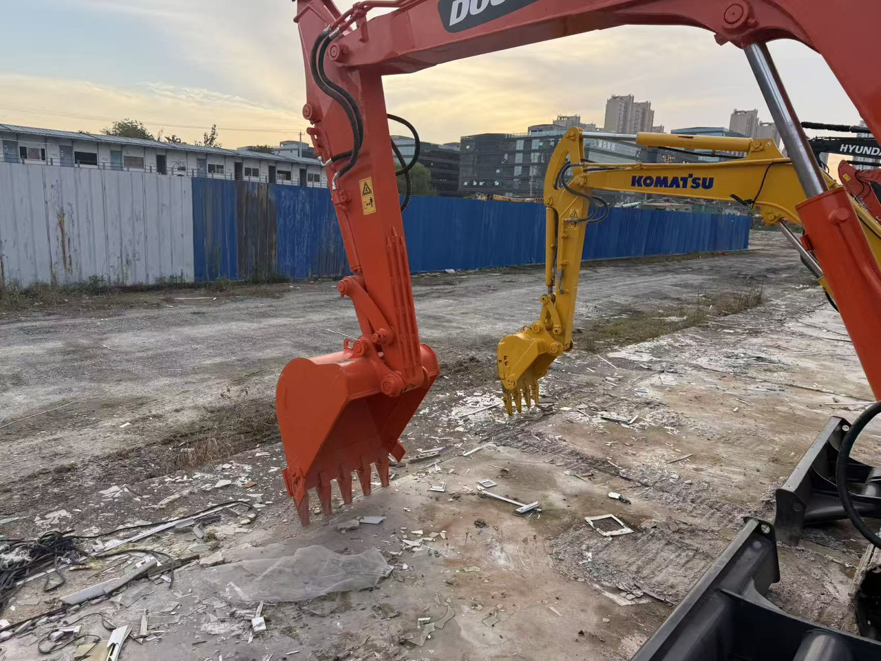 DOOSAN Used large Doosan DX60 excavators, original DX60 used excavators, 6-ton DX60 hydraulic excavators, best-selling at low prices. - מיני מחפר: תמונה 5 DOOSAN Used large Doosan DX60 excavators, original DX60 used excavators, 6-ton DX60 hydraulic excavators, best-selling at low prices. - מיני מחפר: תמונה 5