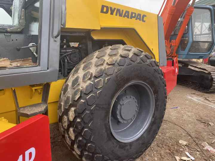 Dynapac Used CA251D Roller Cheap Price on Sale Used DYNAPAC CA30D/CA25D Road Roller Dynapac - מדחס: תמונה 5 Dynapac Used CA251D Roller Cheap Price on Sale Used DYNAPAC CA30D/CA25D Road Roller Dynapac - מדחס: תמונה 5