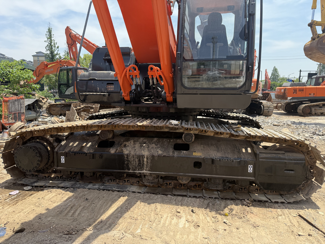 מחפר גלגלים HITACHI used hitachi 350-5g  excavator [ Copy ]: תמונה 9