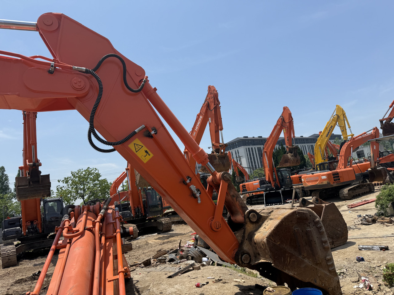 מחפר גלגלים HITACHI used hitachi 350-5g  excavator [ Copy ]: תמונה 11