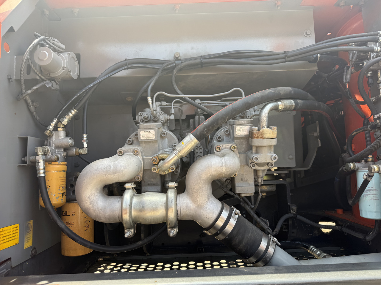 מחפר גלגלים HITACHI used hitachi 350-5g  excavator [ Copy ]: תמונה 16