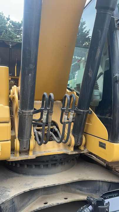 Original Japan Cheap Crawler Cat Excavator Cat 320d Used Excavator Caterpillar Machinery Digger Used CAT 320D Excavators - מחפר סורק: תמונה 5 Original Japan Cheap Crawler Cat Excavator Cat 320d Used Excavator Caterpillar Machinery Digger Used CAT 320D Excavators - מחפר סורק: תמונה 5