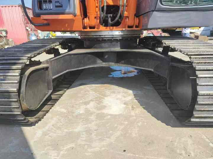 Original Japan Hitachi ZX200-5 Excavator Hitachi Excavator in Low Price for Hot Sale - מחפר סורק: תמונה 5 Original Japan Hitachi ZX200-5 Excavator Hitachi Excavator in Low Price for Hot Sale - מחפר סורק: תמונה 5
