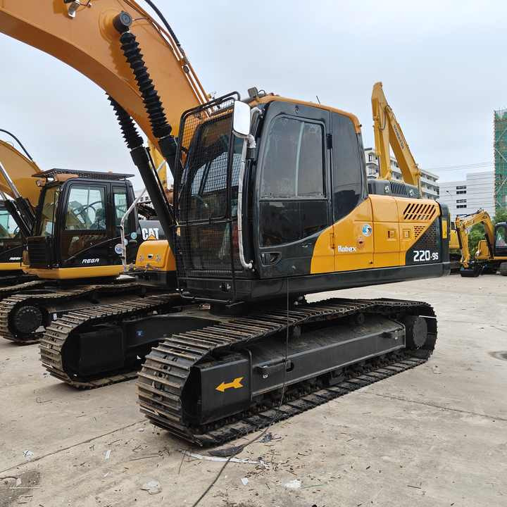 South Korea Low Price Hyundai 220lc-9s Excavator Hyundai 22ton Excavator Hot Sale - מחפר סורק: תמונה 2 South Korea Low Price Hyundai 220lc-9s Excavator Hyundai 22ton Excavator Hot Sale - מחפר סורק: תמונה 2