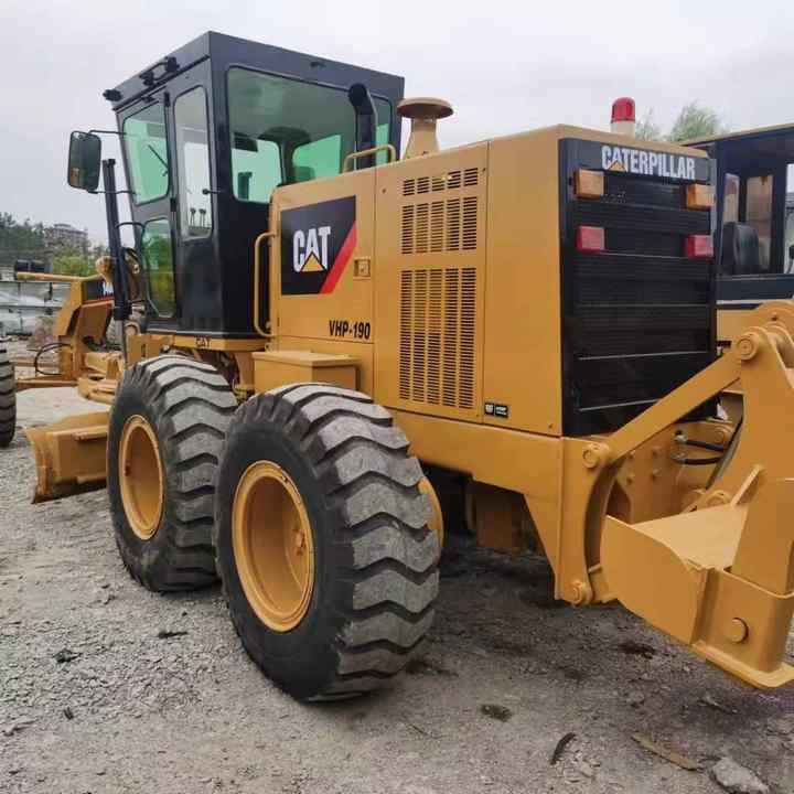 Used CAT 140H Motor Grader From Japan with Excellent Performance Caterpillar 140h in Good Condition for Sale - מפלסת: תמונה 3 Used CAT 140H Motor Grader From Japan with Excellent Performance Caterpillar 140h in Good Condition for Sale - מפלסת: תמונה 3