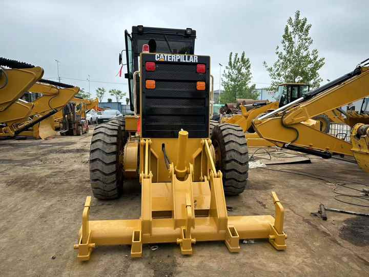 Used Cat 140K New Model Grader Popular Brand Japan Cat Hydraulic Machinery Construction Equipment - מפלסת: תמונה 3 Used Cat 140K New Model Grader Popular Brand Japan Cat Hydraulic Machinery Construction Equipment - מפלסת: תמונה 3