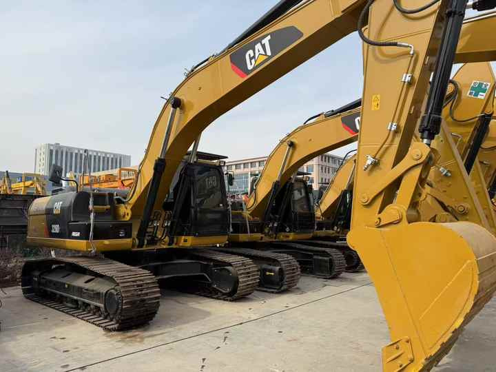 Used Caterpillar 326D Excavator Hydraulic Engine Core Component - מחפר סורק: תמונה 3 Used Caterpillar 326D Excavator Hydraulic Engine Core Component - מחפר סורק: תמונה 3