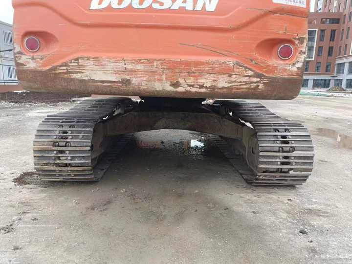 Used Digger Doosan DX225LC-9T Construction Machinery Construction Digger Used Doosan DX225LC-9T Cheap Excavator - מחפר סורק: תמונה 5 Used Digger Doosan DX225LC-9T Construction Machinery Construction Digger Used Doosan DX225LC-9T Cheap Excavator - מחפר סורק: תמונה 5