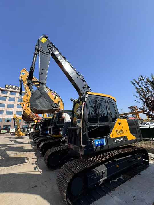 Used Digger VOLVO EC140 Construction Machinery Construction Digger Used VOLVO EC140 Cheap Excavator - מחפר סורק: תמונה 4 Used Digger VOLVO EC140 Construction Machinery Construction Digger Used VOLVO EC140 Cheap Excavator - מחפר סורק: תמונה 4