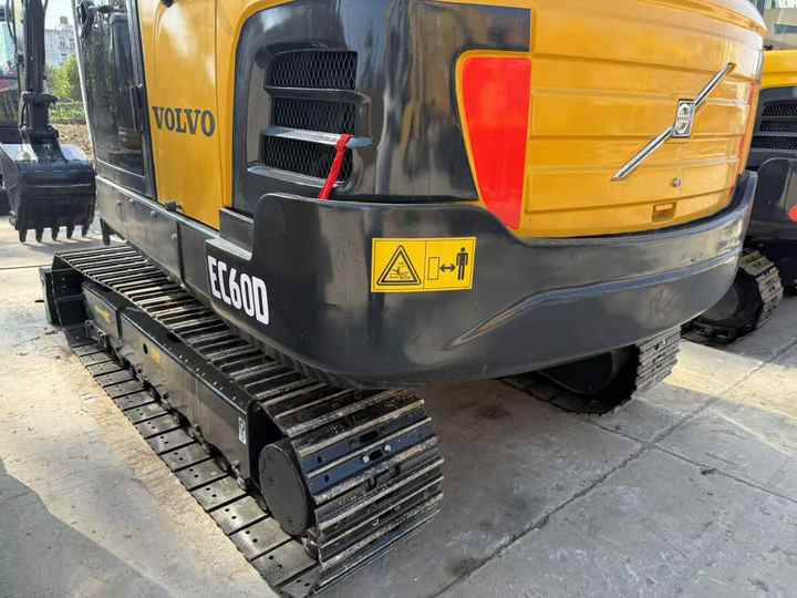 Used Digger VOLVO EC60D Construction Machinery Construction Digger Used VOLVO EC60D Cheap Excavator - מיני מחפר: תמונה 2 Used Digger VOLVO EC60D Construction Machinery Construction Digger Used VOLVO EC60D Cheap Excavator - מיני מחפר: תמונה 2