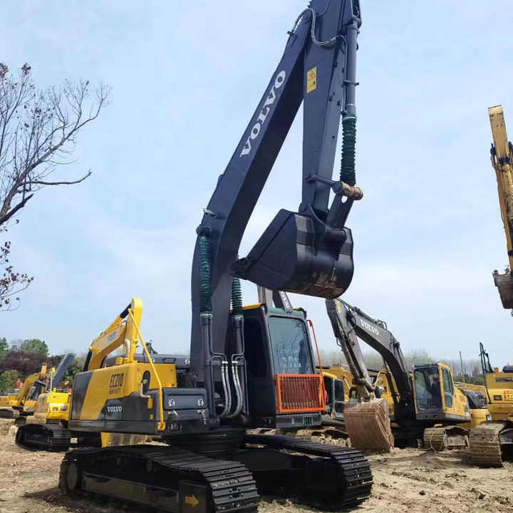 Used Digger volvo ec210 Construction Machinery Construction Digger Used volvo ec210 Cheap Excavator - מחפר סורק: תמונה 1 Used Digger volvo ec210 Construction Machinery Construction Digger Used volvo ec210 Cheap Excavator - מחפר סורק: תמונה 1
