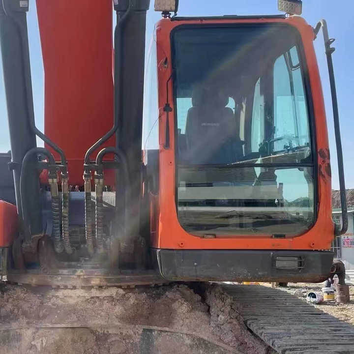 Used Excavator Doosan DX380 Excavators Mini Equipment Earth Moving Machinery Doosan Digger Excavator for Sale - מחפר: תמונה 5 Used Excavator Doosan DX380 Excavators Mini Equipment Earth Moving Machinery Doosan Digger Excavator for Sale - מחפר: תמונה 5