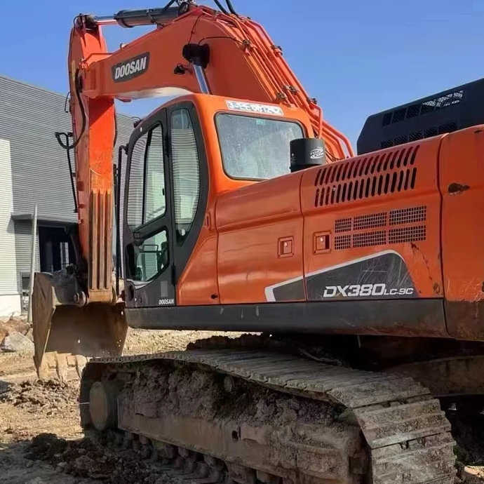 Used Excavator Doosan DX380 Excavators Mini Equipment Earth Moving Machinery Doosan Digger Excavator for Sale - מחפר: תמונה 2 Used Excavator Doosan DX380 Excavators Mini Equipment Earth Moving Machinery Doosan Digger Excavator for Sale - מחפר: תמונה 2