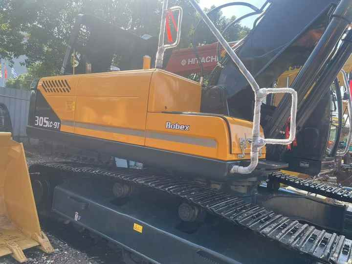 Used HYUNDAI 305LC-9T Crawler Excavator with Good Performance Hyundai30 Tons Earthmoving Machinery with Low Price On-sale - מחפר סורק: תמונה 3 Used HYUNDAI 305LC-9T Crawler Excavator with Good Performance Hyundai30 Tons Earthmoving Machinery with Low Price On-sale - מחפר סורק: תמונה 3