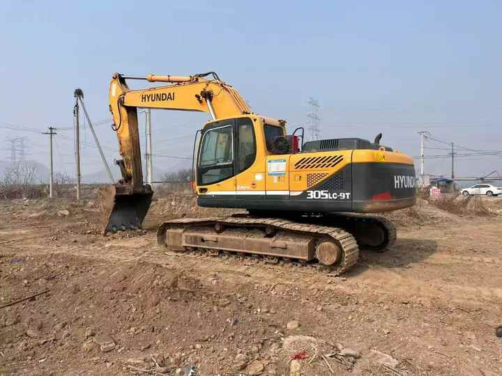 Used HYUNDAI 305LC-9T Crawler Excavator with good performance Hyundai30 tons earthmoving machinery with low price on-sale - מחפר סורק: תמונה 4 Used HYUNDAI 305LC-9T Crawler Excavator with good performance Hyundai30 tons earthmoving machinery with low price on-sale - מחפר סורק: תמונה 4