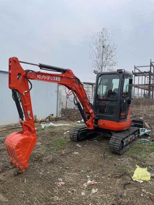 Used KUBOTA U35-5 Model Excavator Second Hand Machine Popular Brand JAPAN KUBOTA Hydraulic Machinery - מיני מחפר: תמונה 4 Used KUBOTA U35-5 Model Excavator Second Hand Machine Popular Brand JAPAN KUBOTA Hydraulic Machinery - מיני מחפר: תמונה 4