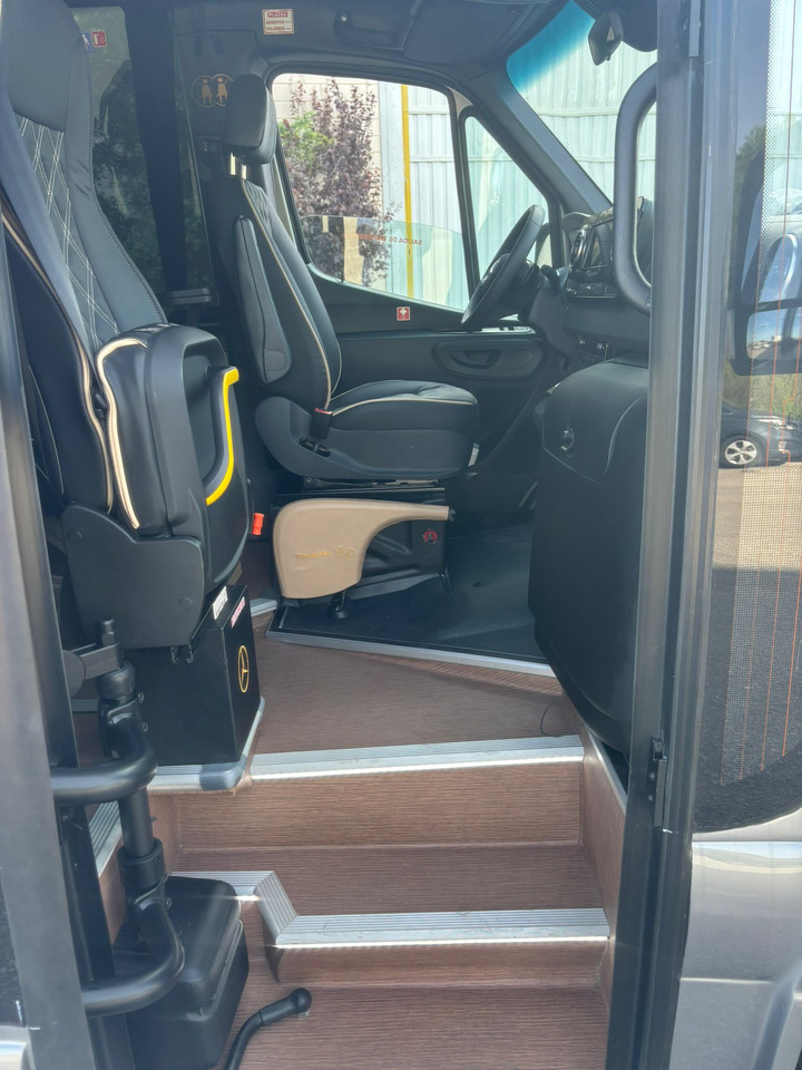 MERCEDES-BENZ SPRINTER 519 - מיניבוס, כלי רכב מסחרי לנוסעים: תמונה 4 MERCEDES-BENZ SPRINTER 519 - מיניבוס, כלי רכב מסחרי לנוסעים: תמונה 4