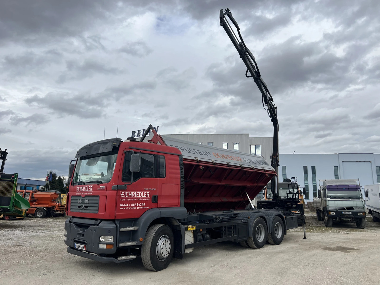 Man Tga 6х4, Самосвал с Кран - מזהיר, משאית מנוף: תמונה 2 Man Tga 6х4, Самосвал с Кран - מזהיר, משאית מנוף: תמונה 2