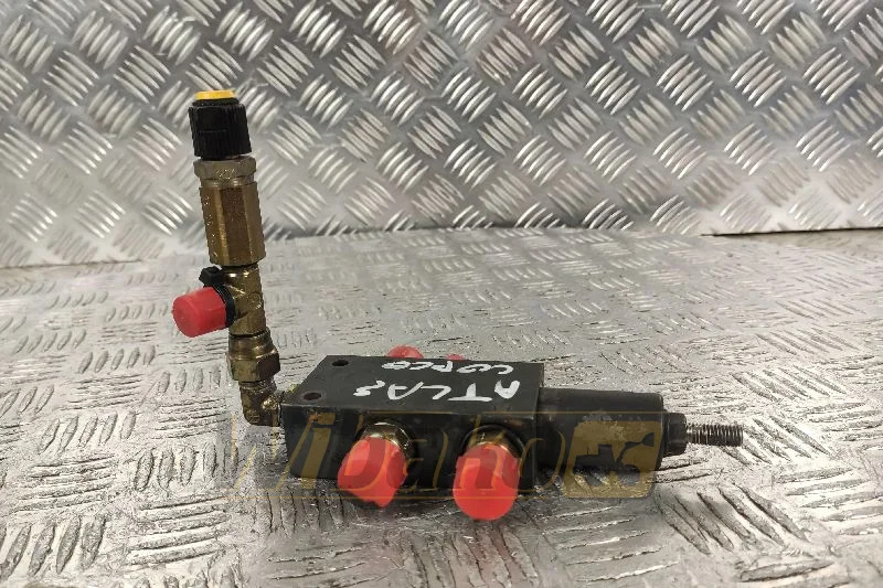 Atlas Copco ROC P7-11 - שסתום הידרולי עבור מכונת בנייה: תמונה 2 Atlas Copco ROC P7-11 - שסתום הידרולי עבור מכונת בנייה: תמונה 2