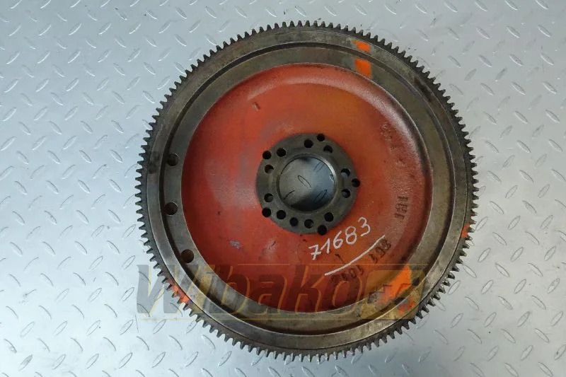 Deutz 04516521 - גלגל תנופה עבור מכונת בנייה: תמונה 1 Deutz 04516521 - גלגל תנופה עבור מכונת בנייה: תמונה 1