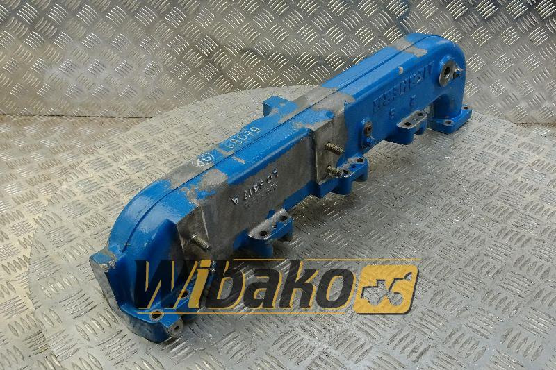 Intake manifold for engine Liebherr D924 L08317A - יריעת כניסה עבור מכונת בנייה: תמונה 1 Intake manifold for engine Liebherr D924 L08317A - יריעת כניסה עבור מכונת בנייה: תמונה 1