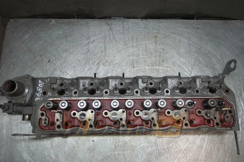 Isuzu 6BD1TLE-05 - ראש צילינדר עבור מכונת בנייה: תמונה 1 Isuzu 6BD1TLE-05 - ראש צילינדר עבור מכונת בנייה: תמונה 1