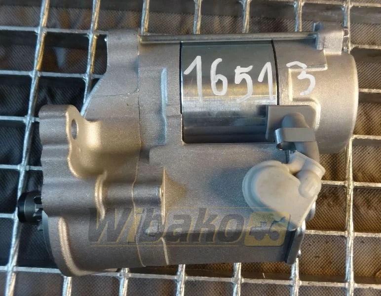 Kubota HEL571 2DE602 - מתנע עבור מכונת בנייה: תמונה 1 Kubota HEL571 2DE602 - מתנע עבור מכונת בנייה: תמונה 1