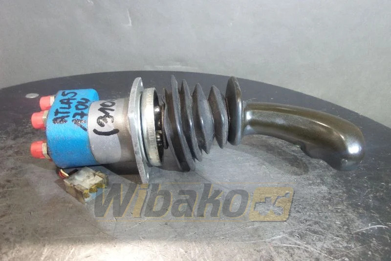 Linde 676-345-23-93 22758701 - שסתום הידרולי עבור מכונת בנייה: תמונה 1 Linde 676-345-23-93 22758701 - שסתום הידרולי עבור מכונת בנייה: תמונה 1